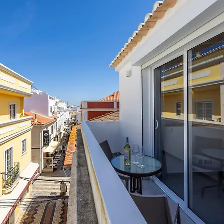 Loft Апартаменты Лагуш