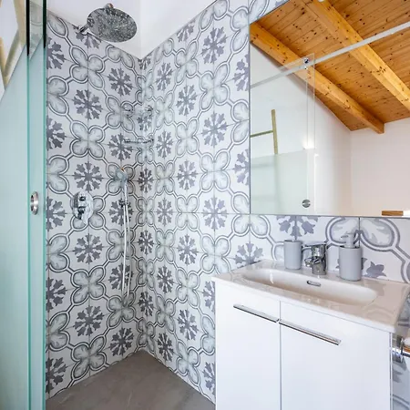 Loft Апартаменты *